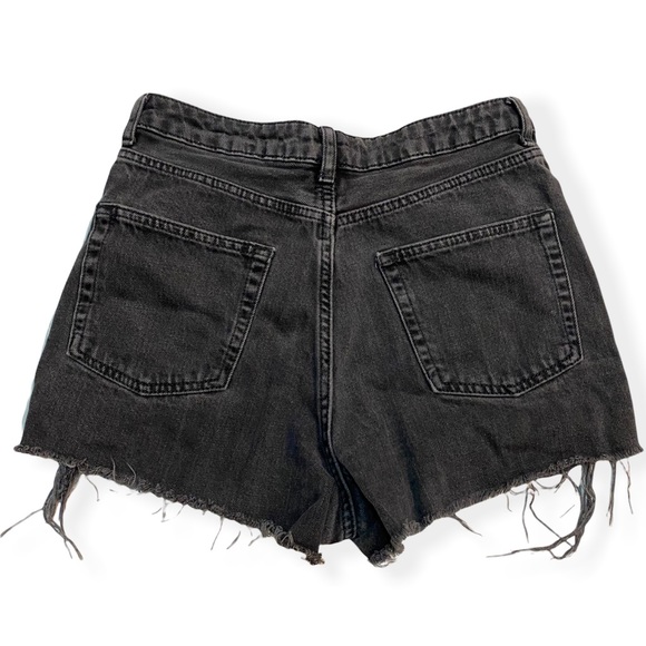 Topshop Moto Mom Black Denim High Rise Jean Shorts Distressed Frayed Hem US 6 - Picture 2 of 8